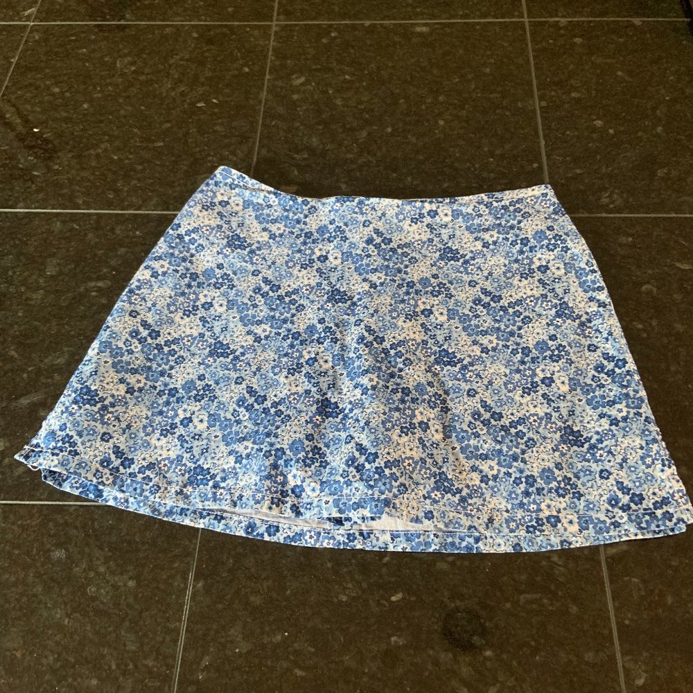 ellemenno WOMENS SKORT Size 9 Blue Floral